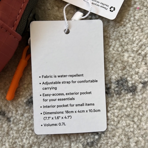 NWT Lululemon Brier Rose Mini Belt Bag! - Picture 5 of 9